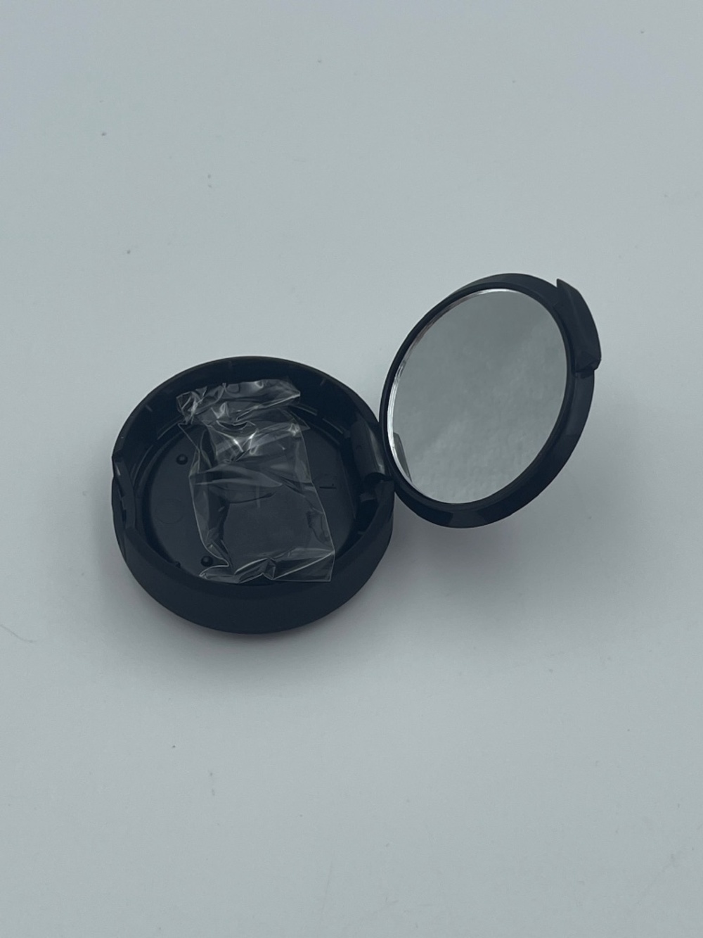 NEW IT Cosmetics Naturally Pretty Anti Aging Eyeshadow Trio .96 g*3 -Matte Luxe - Picture 7 of 7